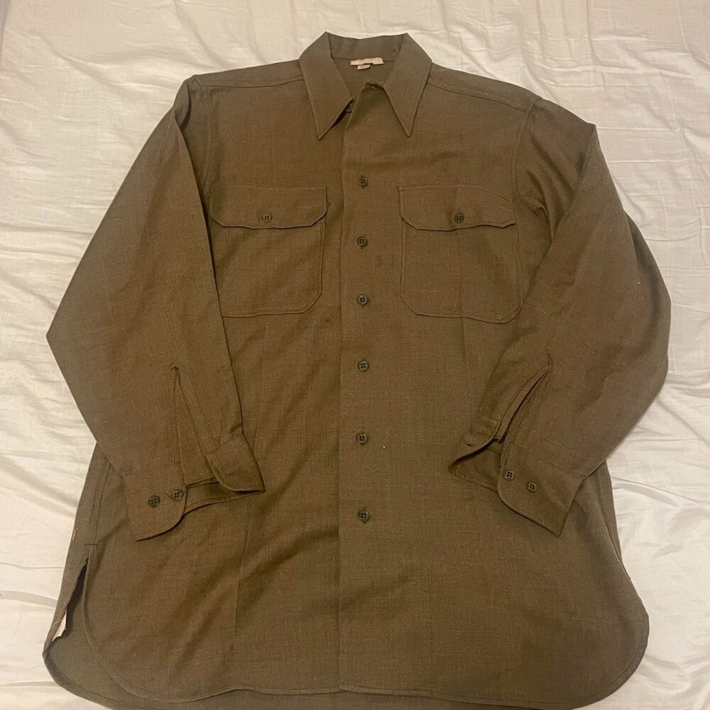 Vintage 1944 WWII U.S. Officer Shirt 100% wool - Great Condition!